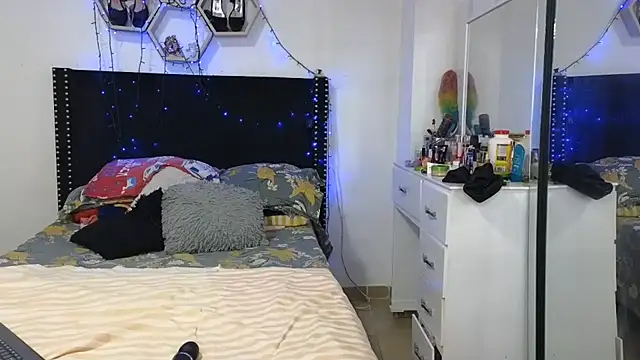 charlotte_077 webcam