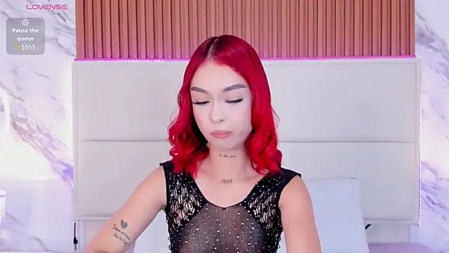 Watch _bella_rossee_ live on EroticFlix - High definition streams