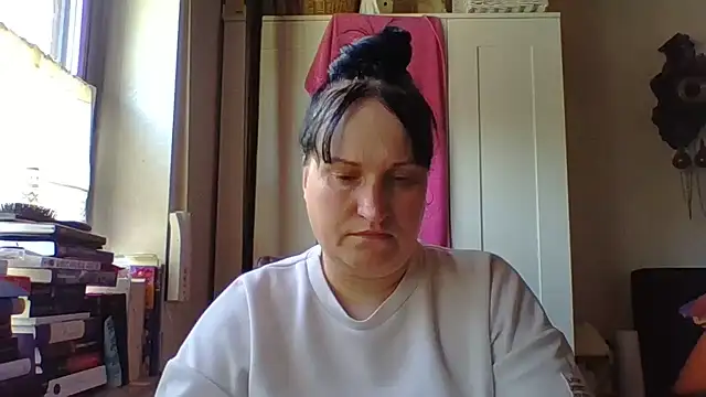 _squirty_cum_lady_ live cam on StripChat