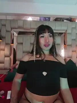 MeelFox live cam on StripChat