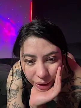 draculona-666 (F young) - Montar DILDO 3 mn