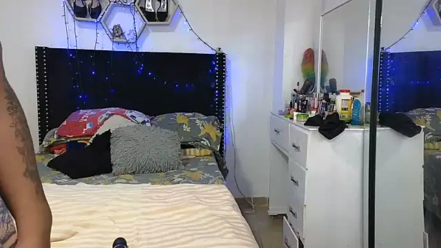 charlotte_077 webcam