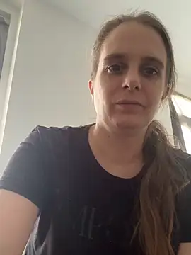 Chantalee webcam