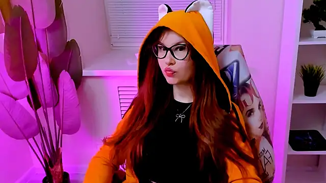 CarolGiggly webcam