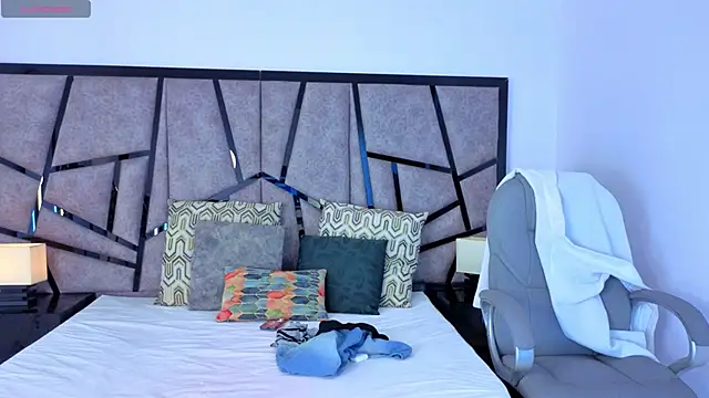 Milaa_Star_ webcam
