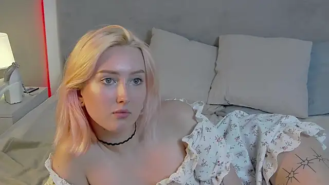 Watch MarianeSun live on EroticFlix - High definition streams