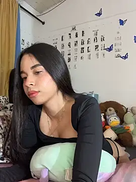 Watch Milleradhara24 live on EroticFlix - High definition streams