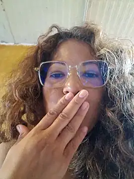 mila38 webcam