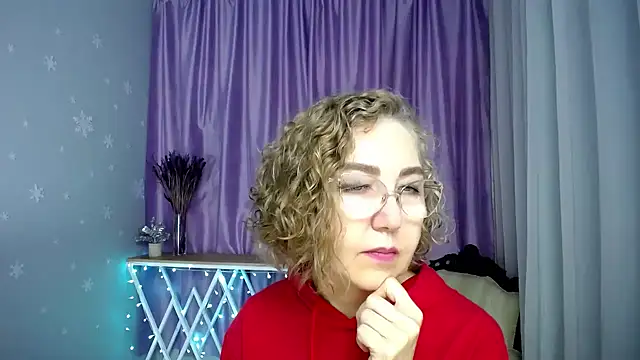 queen_a_n_i webcam