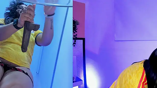 Watch Amber_gold_ live on EroticFlix - High definition streams
