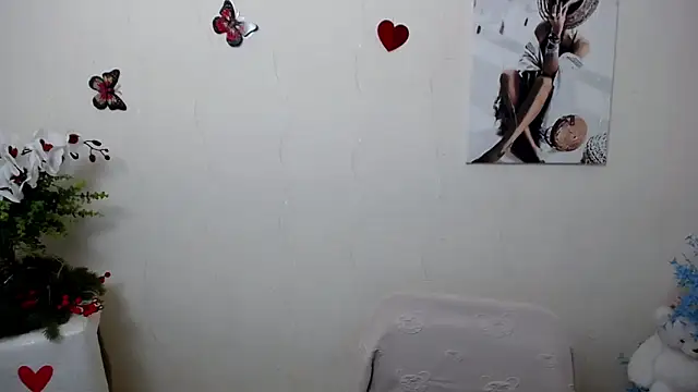 OceanicDawn live cam on StripChat