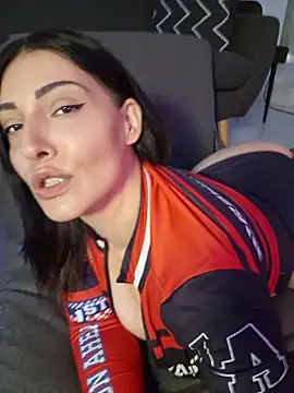 AryaSummersReal
