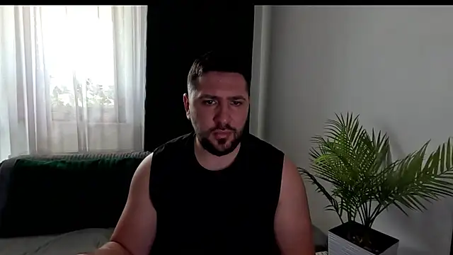 Gold_Alpha_Boy webcam