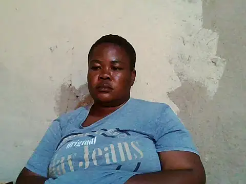 Bustyass93 webcam