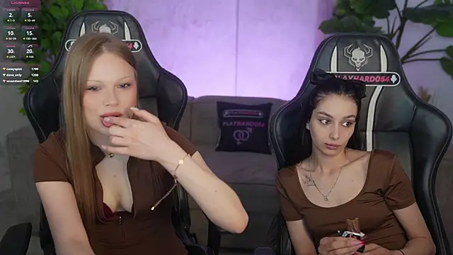Mila_Rose054 webcam
