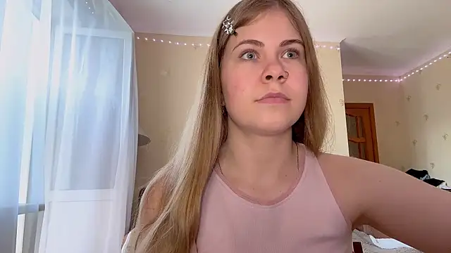 Amy_Maev webcam