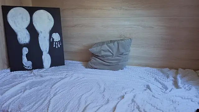 Lori_cutess webcam