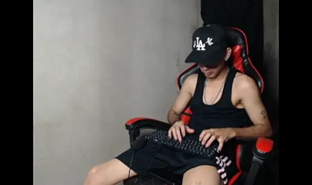 Garu_hot19 webcam