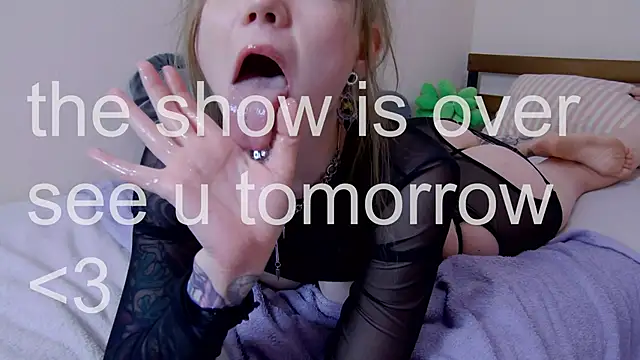 lessysweety webcam