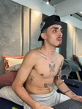 NikoStone_ live Stripchat room