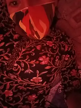 Tamil_White_Rose webcam