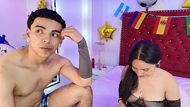 Jaden_and_sofia webcam