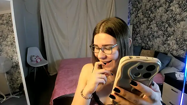 Coraline_kitty webcam