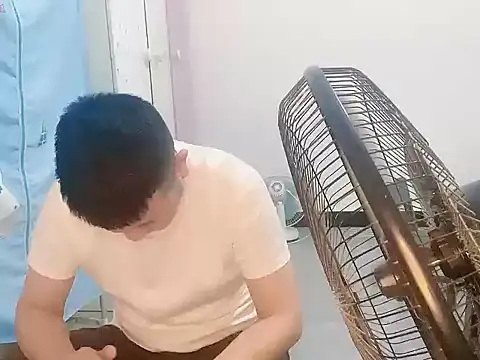 zzj_4718 webcam