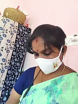 CuteTamizhachi webcam