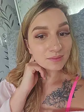 AmeliaRavens webcam
