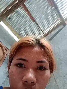 uwannataste webcam