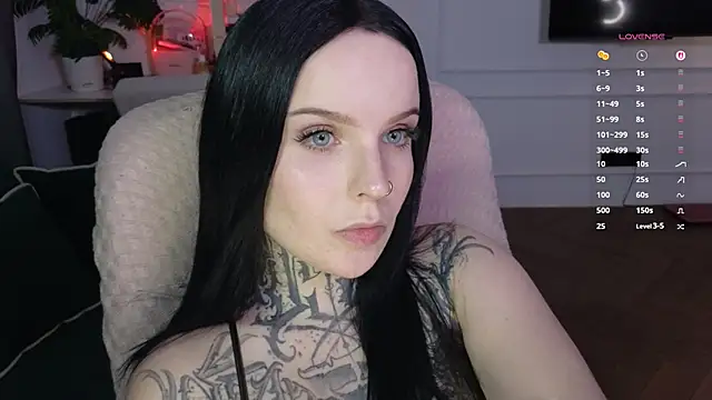 ATOMIC-KETCHUP live cam on StripChat