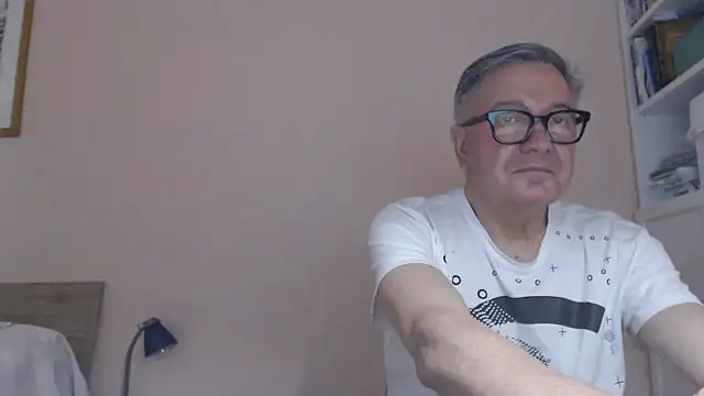 you6me (M grandpa) - Naked show cum