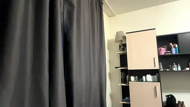 AquilineOrites webcam