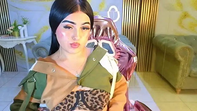 Watch Luisa_1s live on EroticFlix - High definition streams