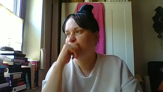 _squirty_cum_lady_ live cam on StripChat