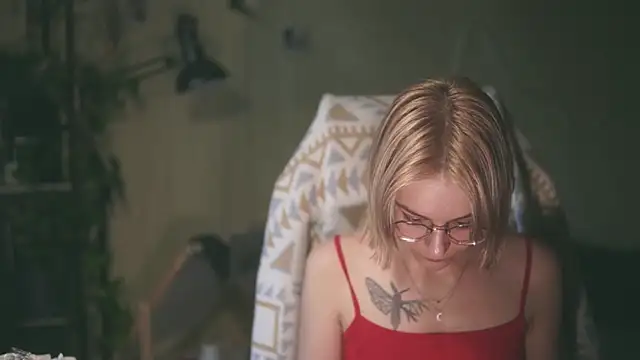 alyssa_sweet - Alyssa_sweet's free webcam - UK Sex Cams