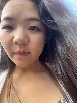 xiaochengzi505 - Xiaochengzi505's free webcam - UK Sex Cams