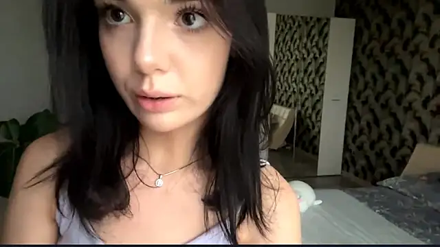 LivianDivorce webcam