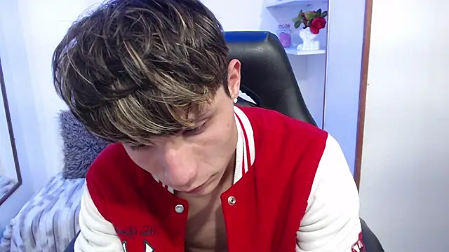 yao_23 - Yao_23's free webcam - UK Sex Cams