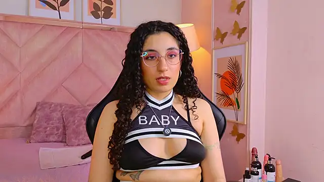 DemiJones_ webcam