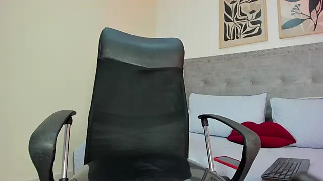 stick_and_julieth webcam
