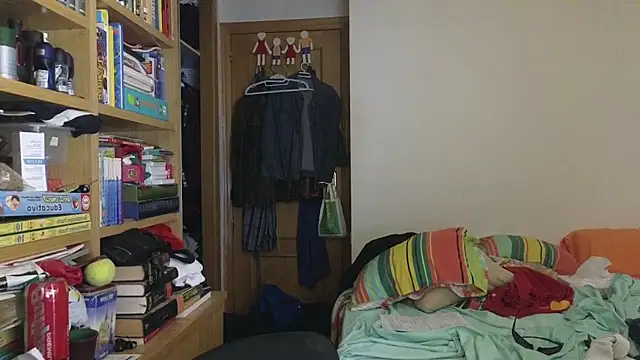 curiosillo83 webcam