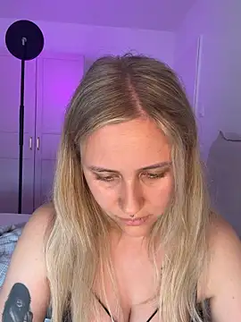 lunawolf21 webcam