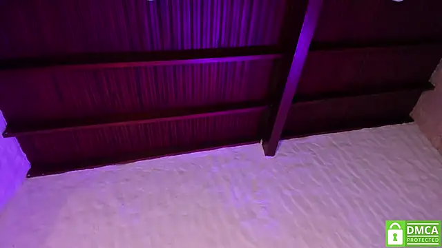 Ava_Bonny webcam