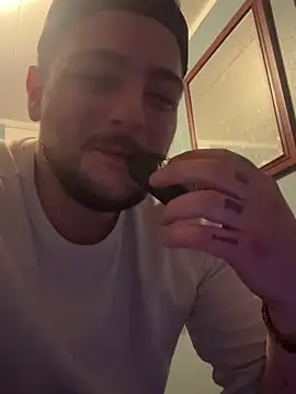 latenightguy webcam