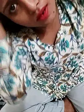 Aa-y-e-sha-Ju-l-ka