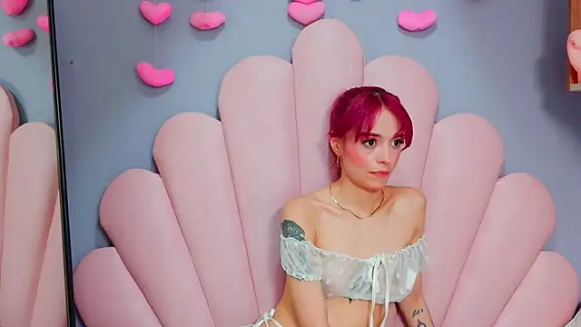 luci_miller webcam