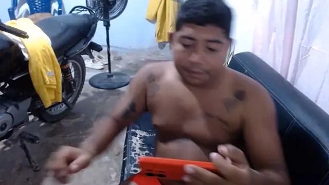 master_juju1924 webcam
