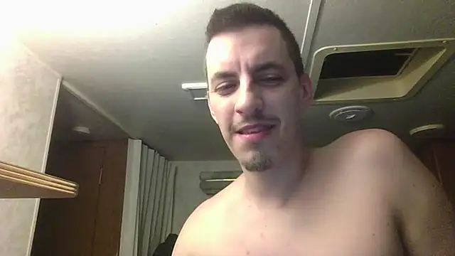 luverrboyy webcam